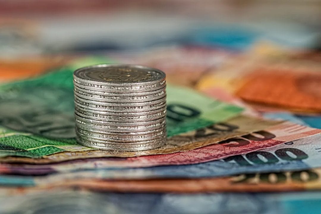 Currency Risk on US ETFs: Why the Pound Can Move Your Return As Much As the S&P 500 Does