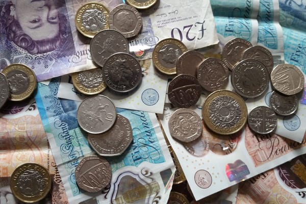 Dividend Tax Is Now 10.75% and 35.75%: What a Taxable Account Costs in 2026/27, and When Bed and ISA Pays Off